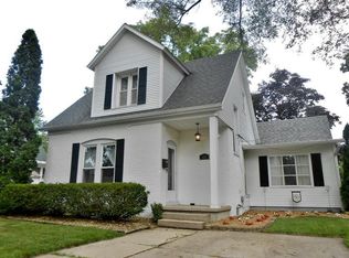 406 Locust St, Valparaiso, IN