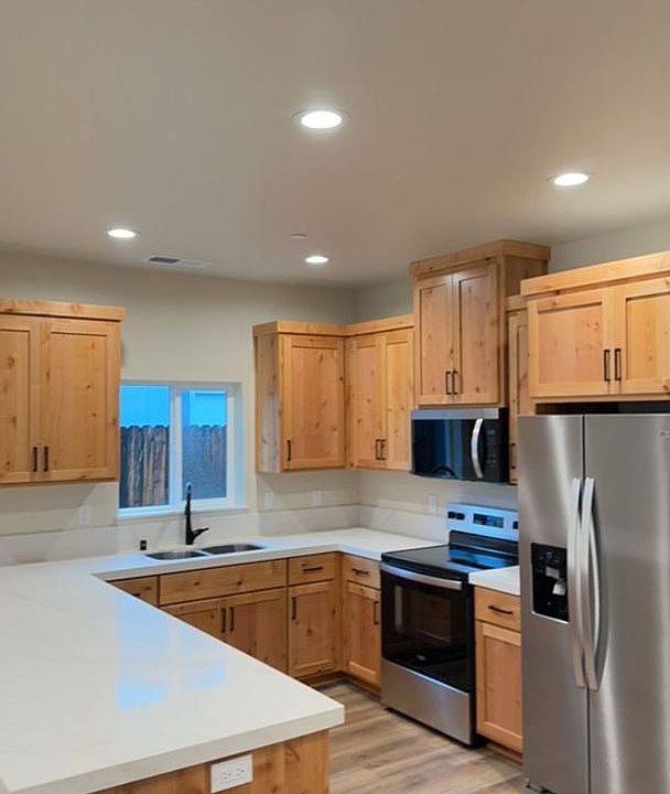 1st image of 101 W Lindo Ave #37592EDC7