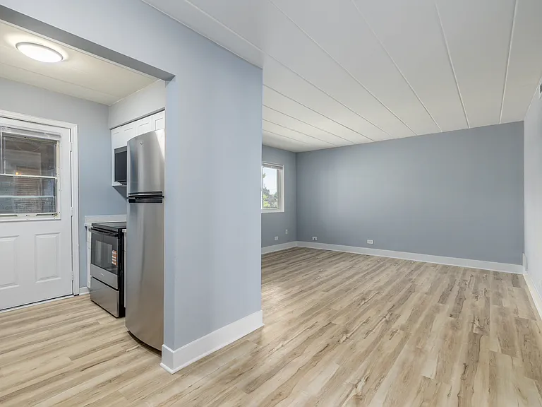 306 Wilson Ave #G — Photo 8
