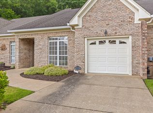 6276 Amber Brook Dr, Hixson, TN 37343