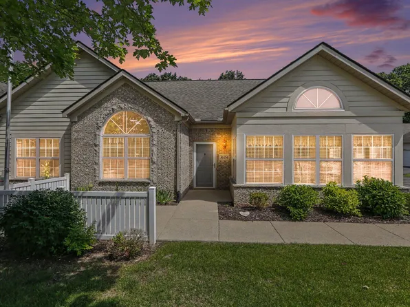 36154 Abbey Dr, Westland, MI 48185