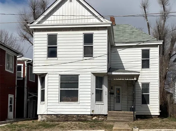516 Lyon St, Hannibal, MO 63401
