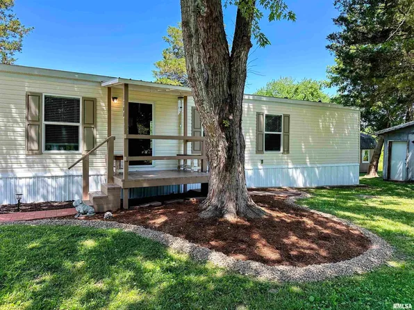 300 4th St, Colp, IL 62921