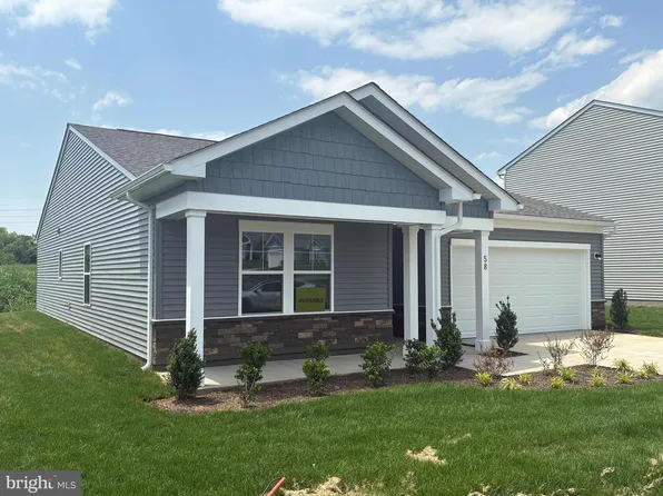 58 Angus Rd, Charles Town, WV 25414
