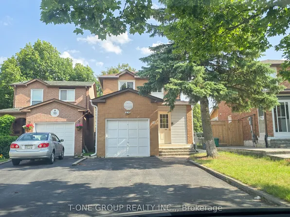 25 Duxford Cres, Markham, ON L3R 7B2
