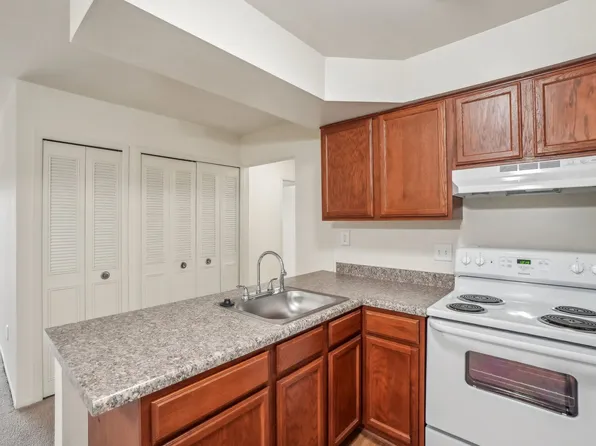 Orleans Place Apartments