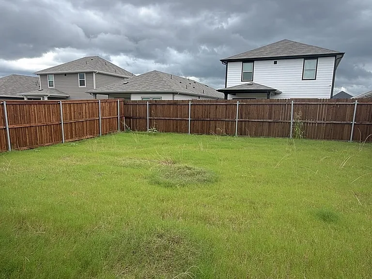 964 Dahlia Dr — Photo 16