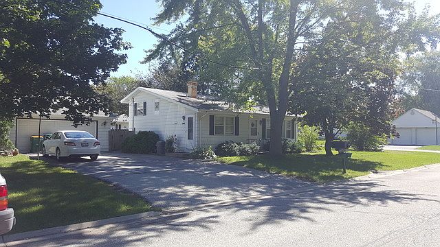 1st image of 1415 Leslie Ave