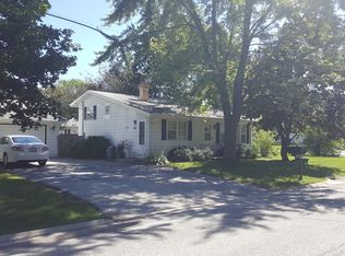 1415 Leslie Ave, Round Lake Beach, IL