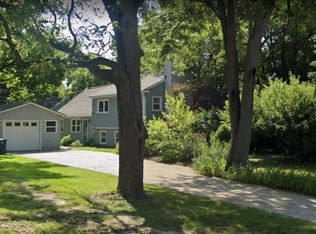 3267 Springbrook Ave, Ann Arbor, MI 48108