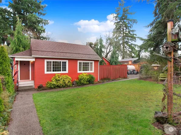 12244 22nd Avenue S, Burien, WA 98168