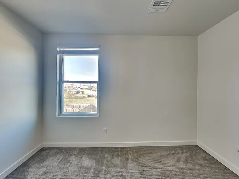 217 N Wright St — Photo 13