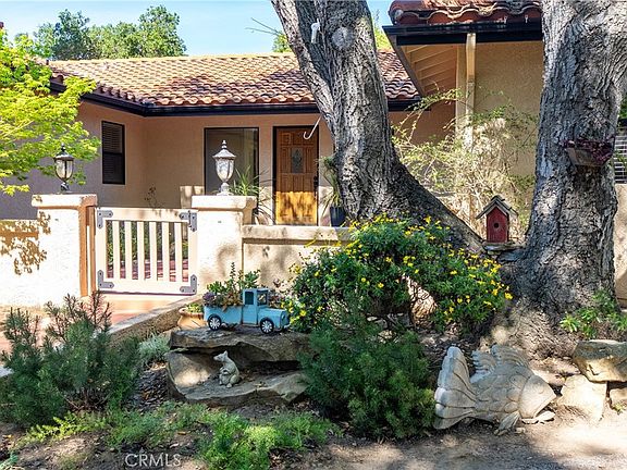 3rd image of 2180 San Fernando Rd