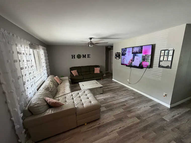 819 Pebblewood Dr — Photo 14