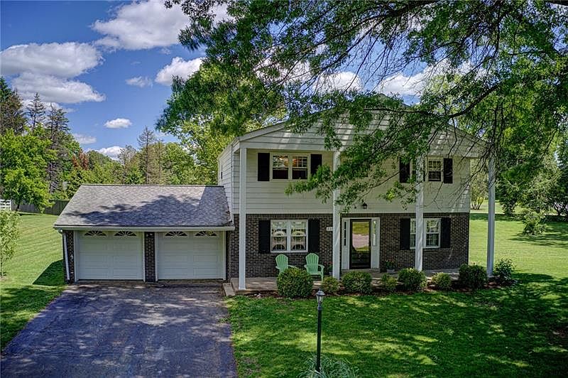 1st image of 2377 Flagstaff Dr