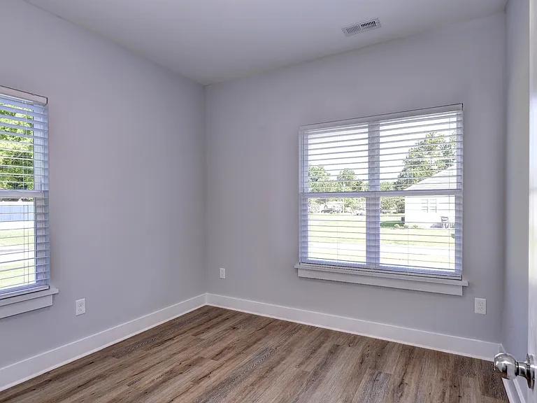 102 Magruder Ave — Photo 23