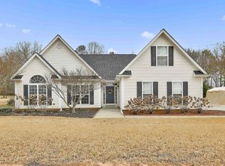 26 Fieldstone Farms Dr, Senoia, GA 30276
