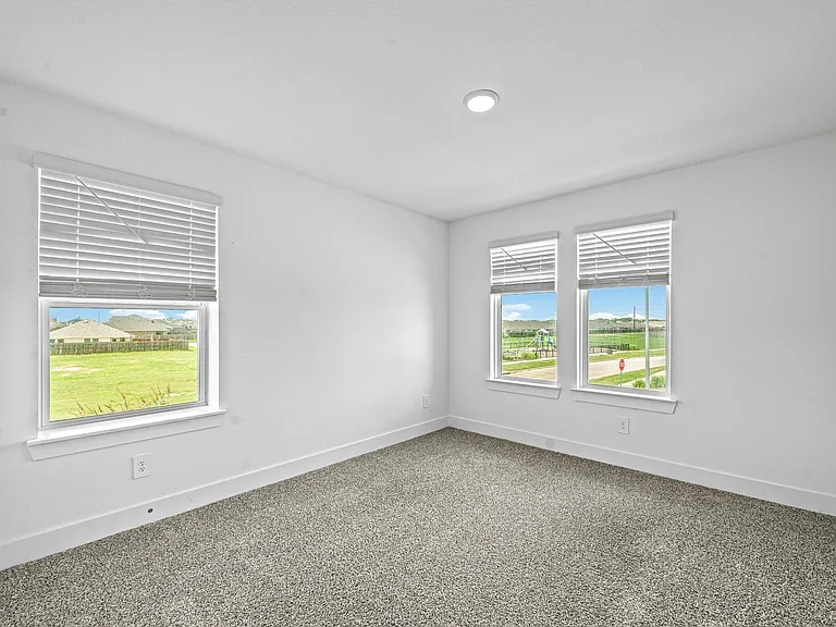 4227 Magliana Ln — Photo 36