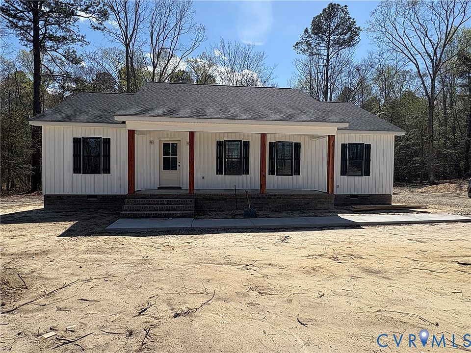 1st image of 210 Mill Rd