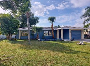 84 Oakland Hills Ct, Rotonda West, FL 33947