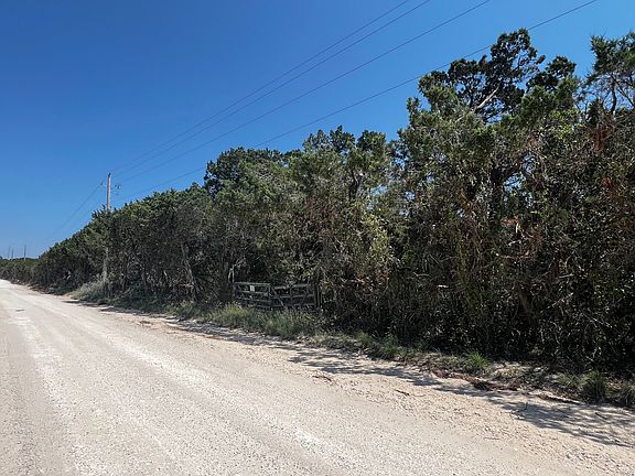 4th image of County Road 1191