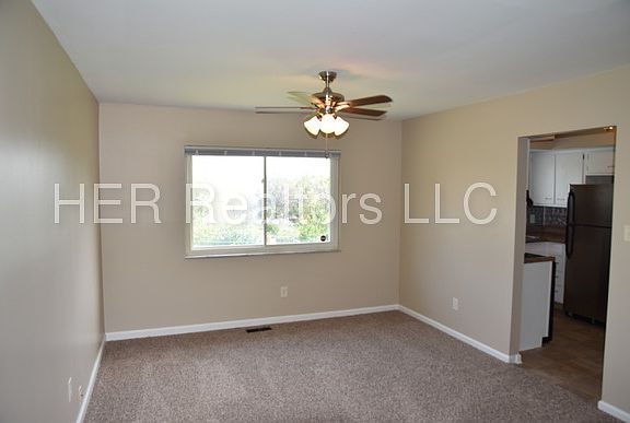 5th image of 642 Eleanor Ave