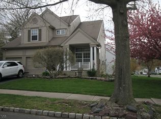 26 Rutgers Ln, Princeton, NJ 08540