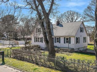 133 Herod Point Rd, Wading River, NY 11792