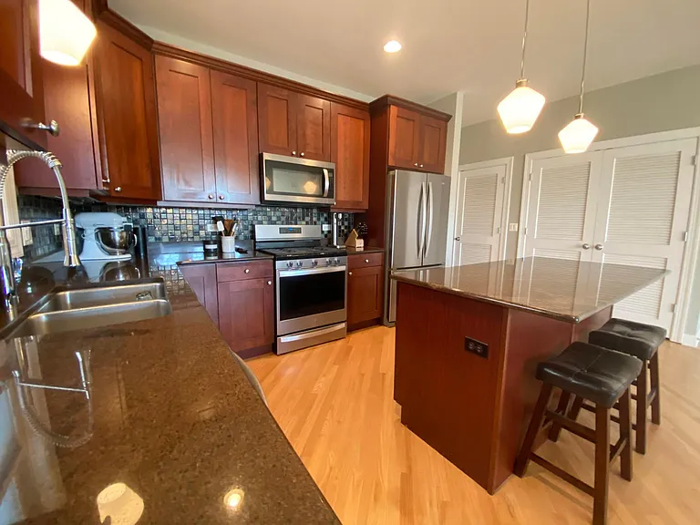 1531 N Cleveland Ave #4N — Photo 5