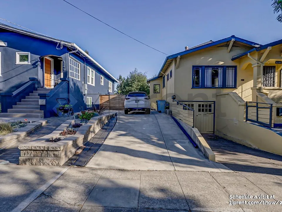 1338 Parker St