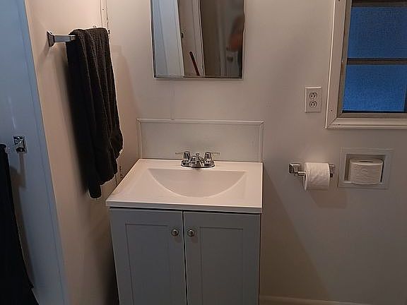 2nd image of 137 Cancun Ln