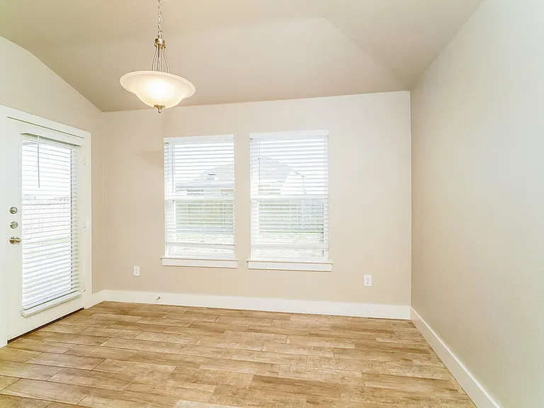 1545 Birmingham Dr — Photo 7