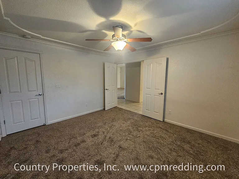 3875 Meadow Oak Way — Photo 9