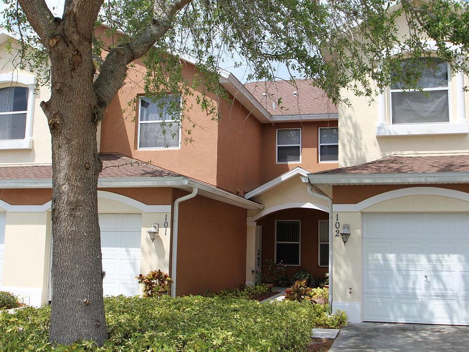 1st image of 1010 Venetian Dr Unit 101