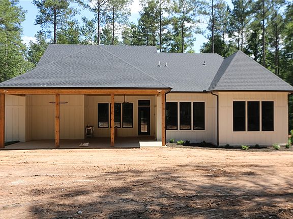 2nd image of 220 Mill Pine Rd