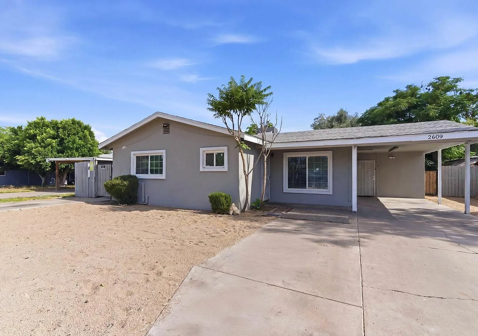 1 bed, 1.0 bath, 413 sqft, $950 — Photo 2