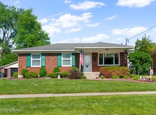 6410 Black Oak Ln, Louisville, KY 40216