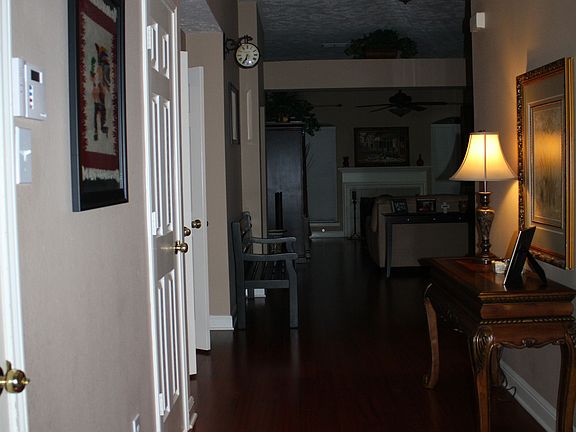 Large entry/foyer