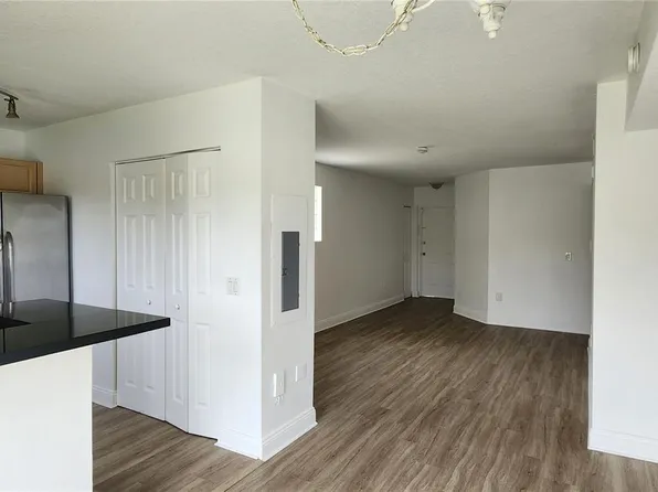 3478 Briar Bay Blvd #106, West Palm Beach, FL 33409