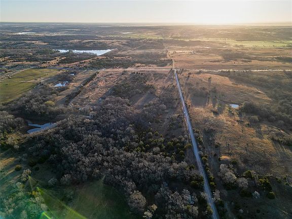 5th image of County Line Rd