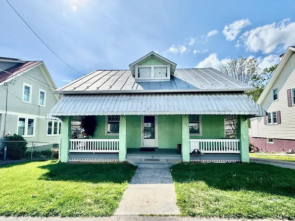 53 N Willow St, Harrisonburg, VA 22802