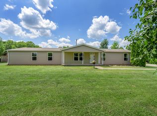 1661 Oregon Rd, Versailles, KY 40383