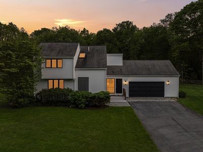 1277 Drift Rd, Westport, MA, 02790