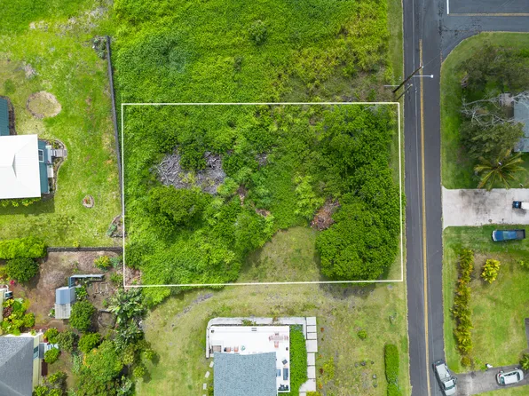 MAKALII ST, Naalehu, HI 96772