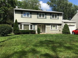 316 Marlboro Rd, Old Bridge, NJ 08857
