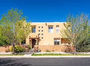 41A Canada Del Rancho, Santa Fe, NM 87508