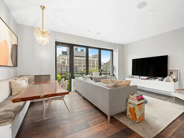 505 Greenwich St, New York, NY 10013