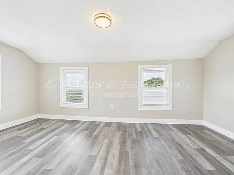 4417 Wayne Ave — Photo 23