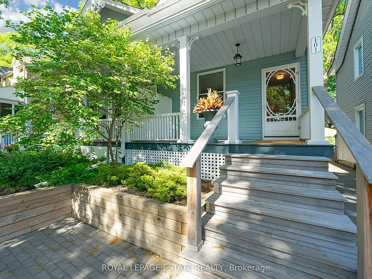 101 Silver Birch Ave — Photo 4