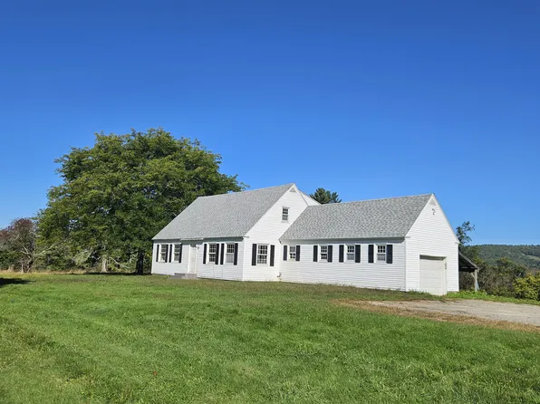 141 Hurricane Rd, Westmoreland, NH 03467